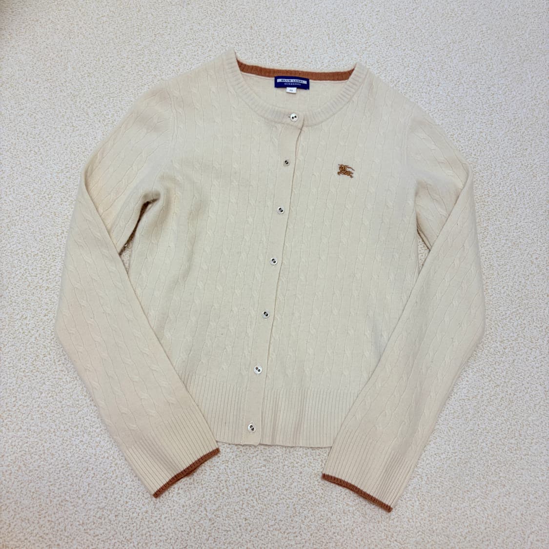 버버리 울 케이블 가디건 상품이미지1