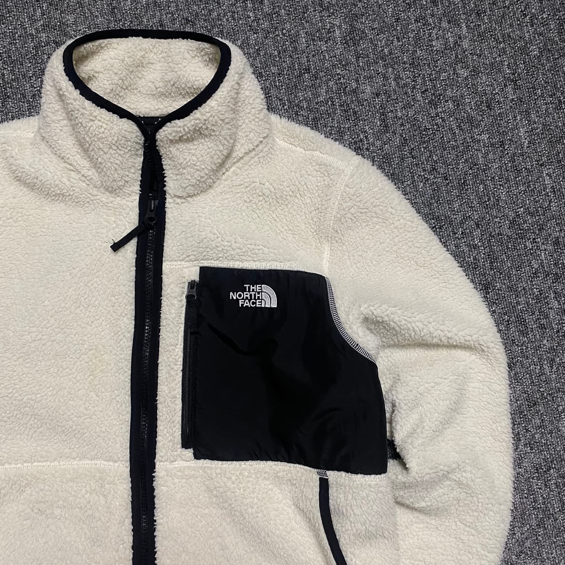🌊TNF Fleece 해외판 white 상품이미지3