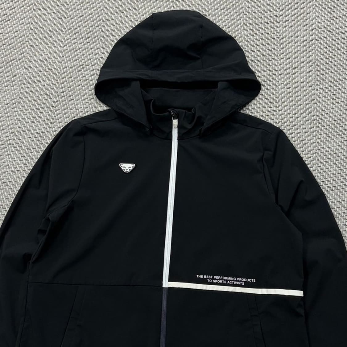 다이나핏 로고 바람막이 v2640 상품이미지3