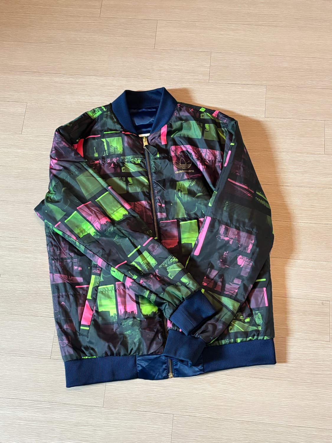 아디다스 VARCITIES JACKE 블루 항공점퍼 095 상품이미지10