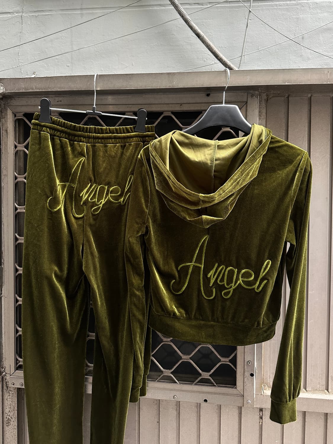 Vintage Angel velvet training set 상품이미지5