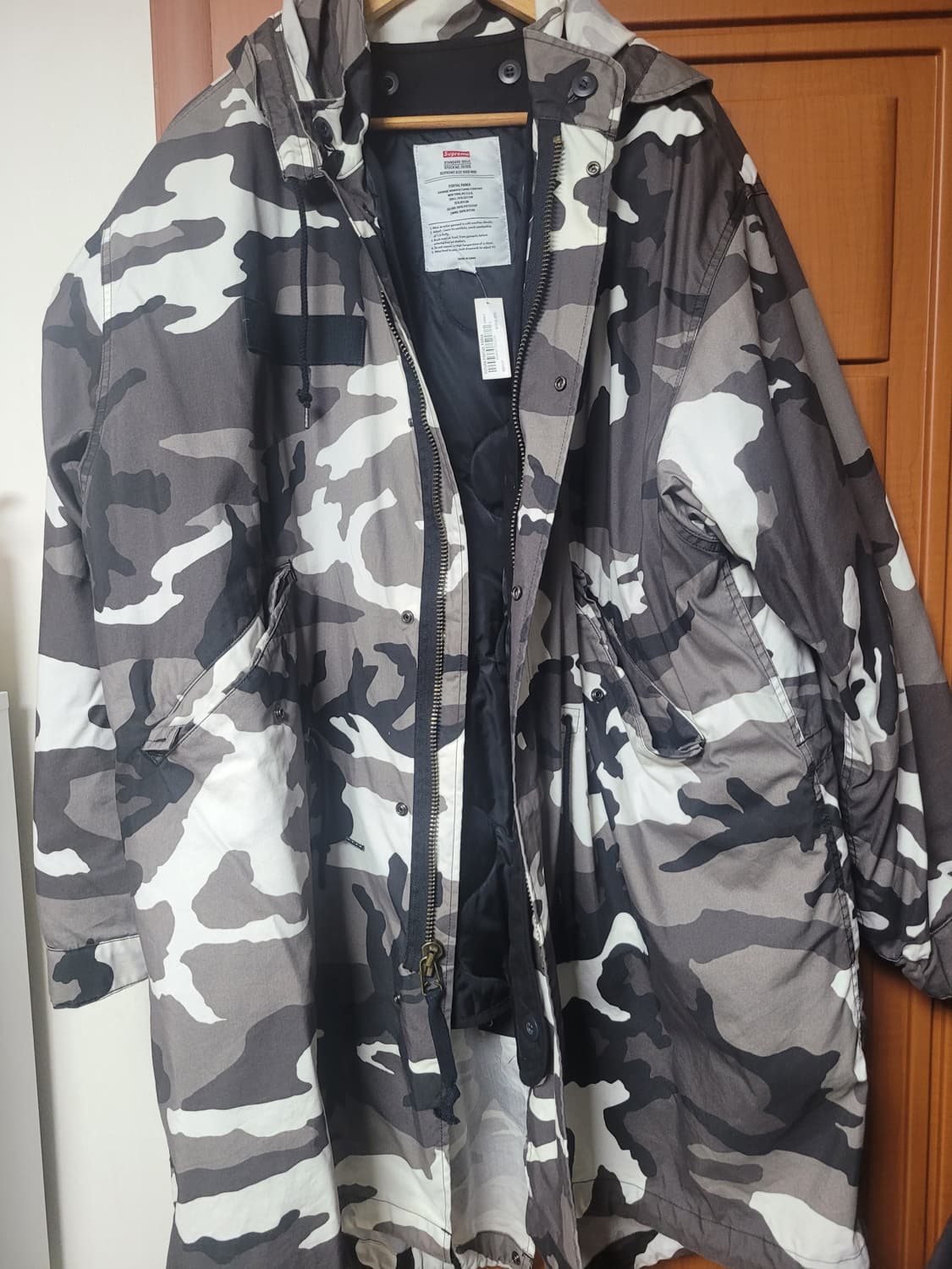 슈프림 퓨추라 피쉬테일 파카 L 상품이미지1