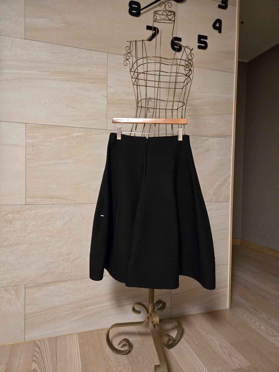 [61] SYSTEM 시스템 미디 스커트 2025 상품이미지4