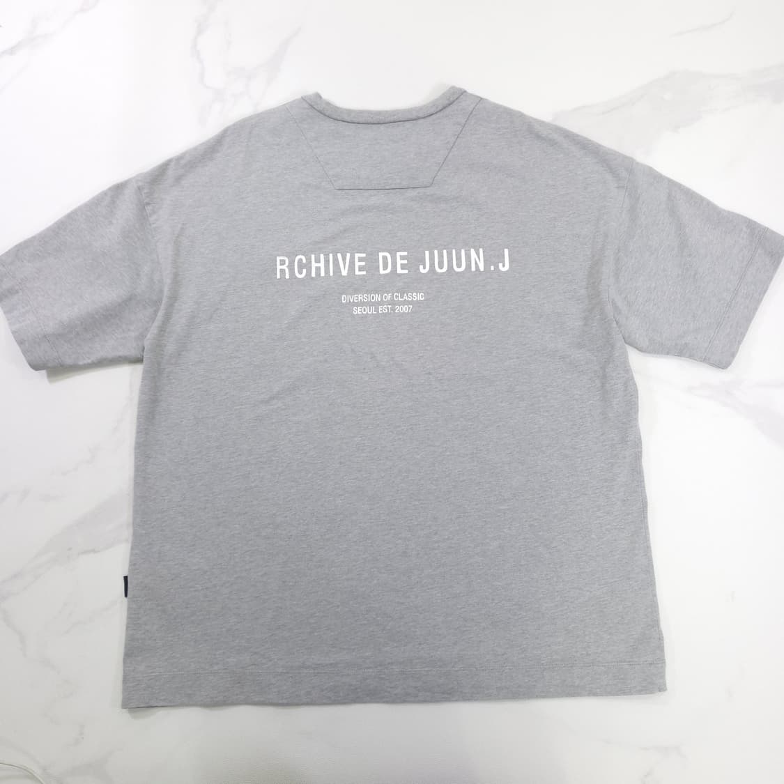 준지(JUUN.J) 아카이브 백로고 오버핏 반팔 티셔츠 95 상품이미지2
