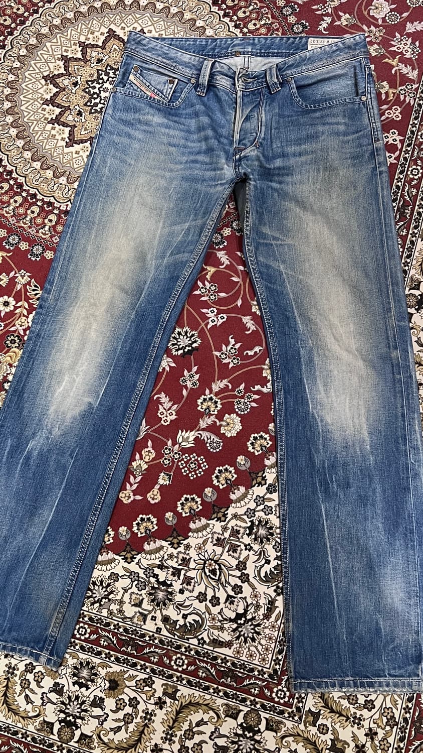 디젤 워싱 데님팬츠 슬림 부츠컷 상품이미지3