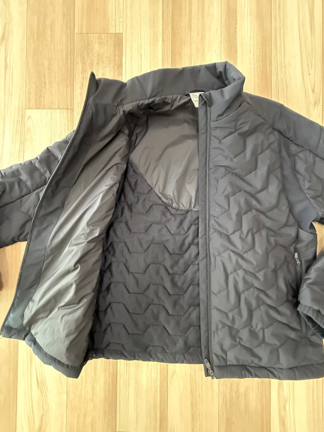 다이나핏(DYNAFIT) 유니크 퀼팅 자켓 XL (105) 사이즈 상품이미지8