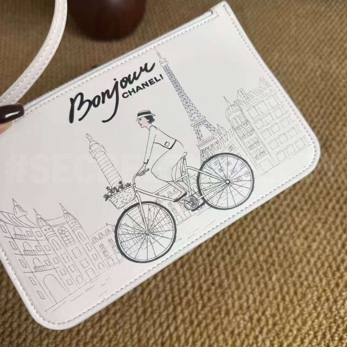 봉쥬르샤넬 빈티지 메이크업 파우치 화이트 풀박스 상품이미지4