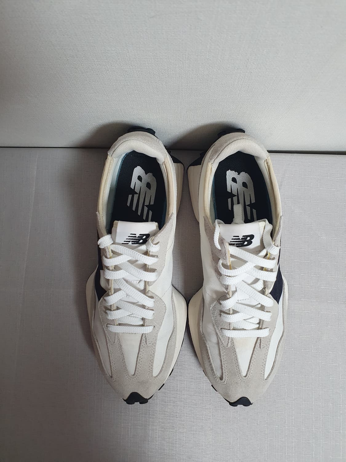 255mm 뉴발란스 327 그레이 블랙 스니커즈 상품이미지6