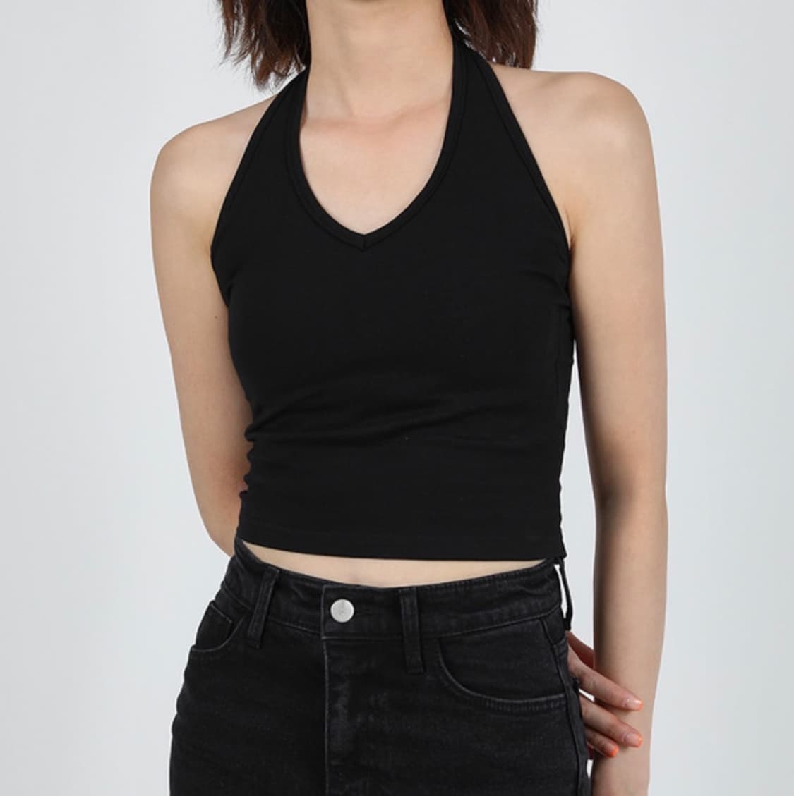 블랙업 베이직 홀터넥 나시 블랙 상품이미지1