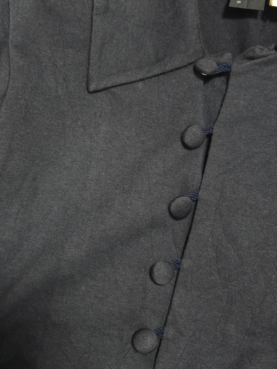 Limi feu 리미푸 검정색 단추 블라우스 S 상품이미지2