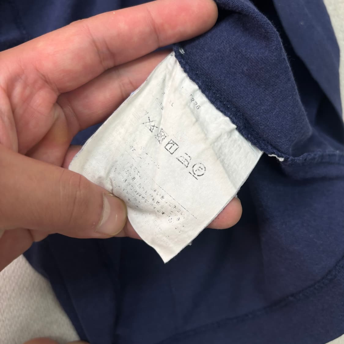 100 꼼데가르송 더블 하트와펜 반팔 티셔츠 상품이미지3