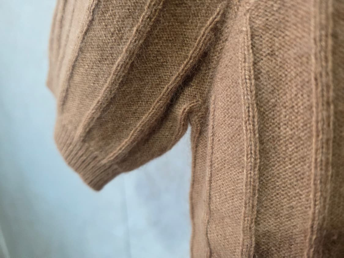 모카번 울 반팔니트 (새상품) 상품이미지4