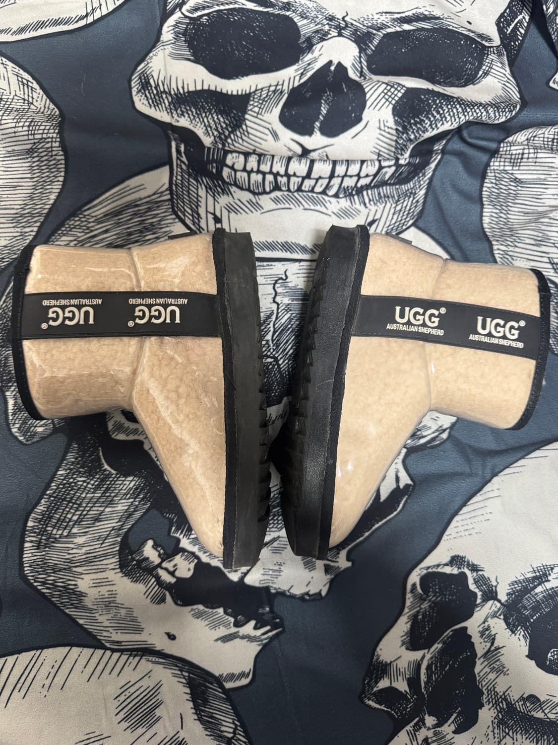 UGG 어그 클리어미니 부츠 215 사이즈  상품이미지1