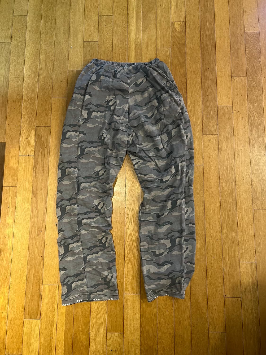 DAWN SWEATPANTS / Camo 상품이미지2