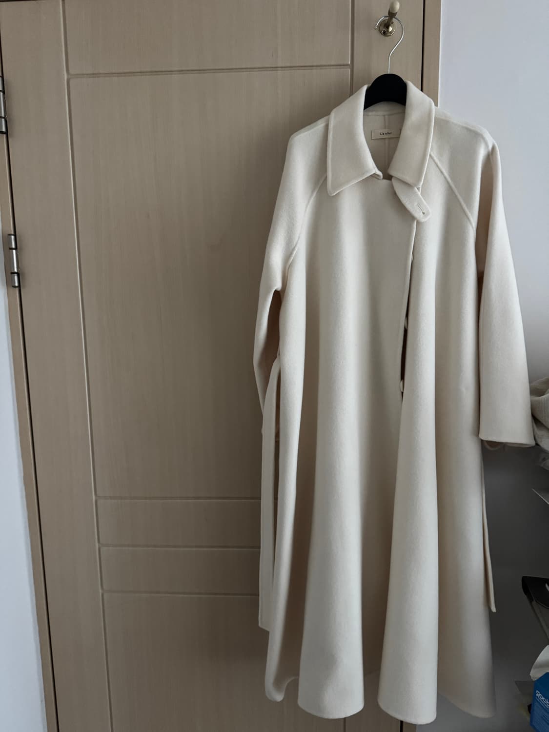 라플리에 코트 상품이미지1