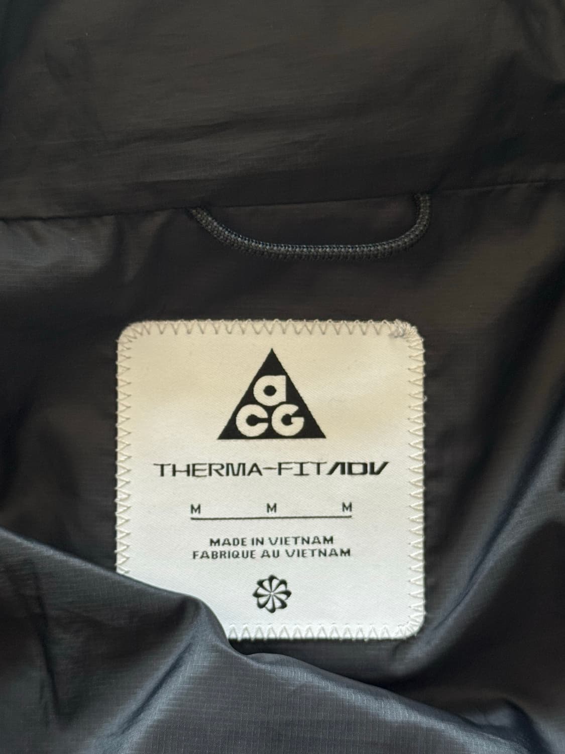 나이키 ACG 루나레이크 패딩 m 상품이미지2