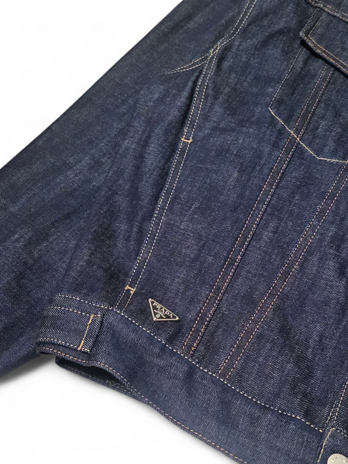 프라다 삼각로고 오버사이즈 데님 자켓 상품이미지4