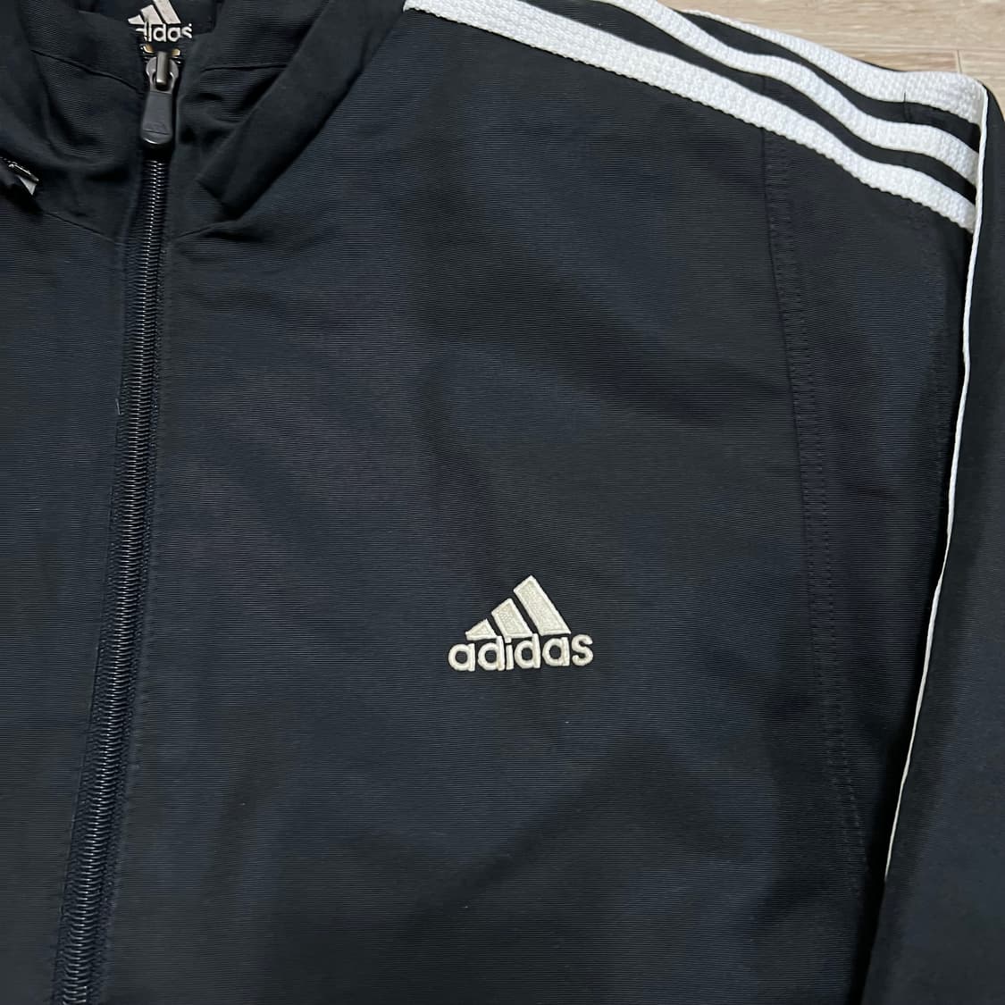 아디다스 사이드라인 로고 웜업 바람막이 점퍼 [블랙] L/100 상품이미지4