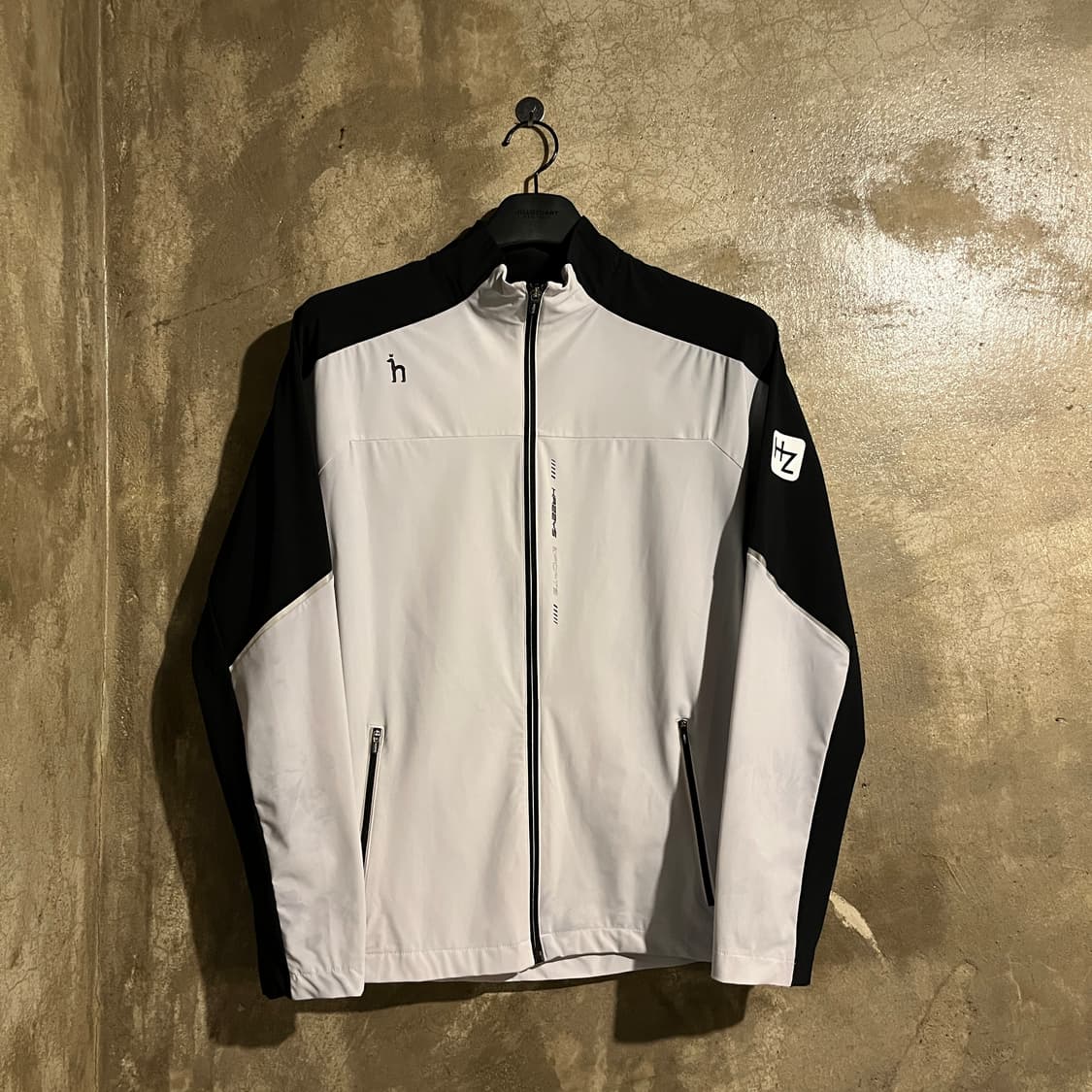 헤지스 나일론 집업 상품이미지1