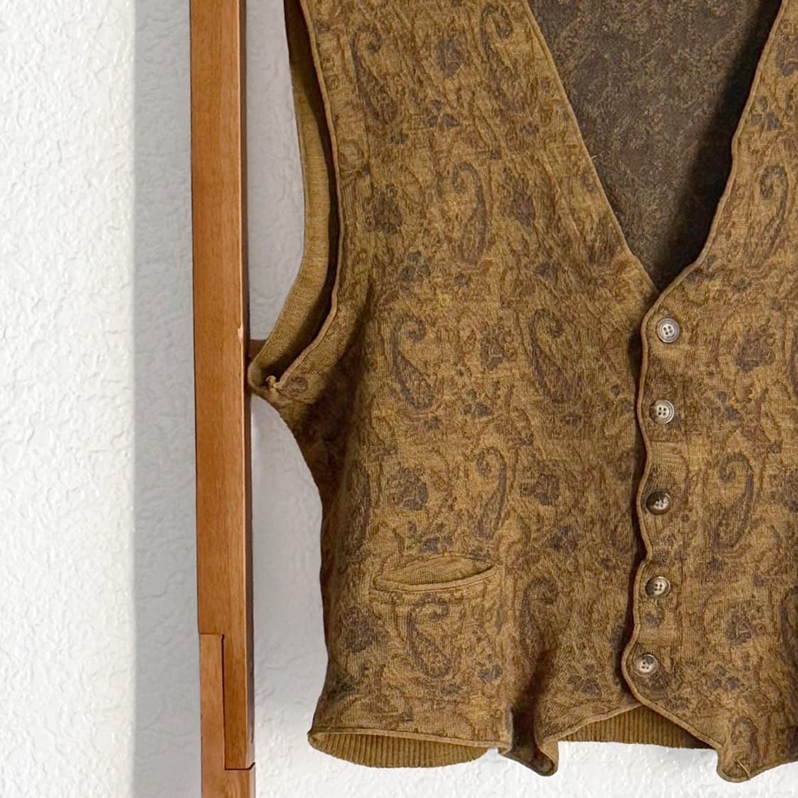 [GRAN SASSO] 올리브 모카 페이즐리 니트 베스트 상품이미지3