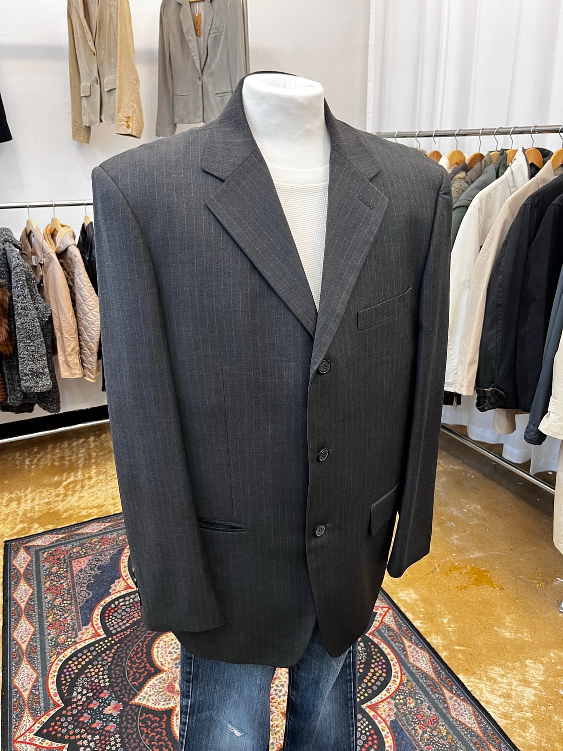 조르지오 아르마니 스트라이프 테일러드 자켓 블랙 상품이미지1