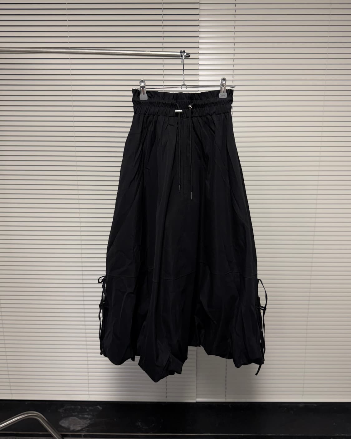 빈티지 블랙 롱 스커트 상품이미지1