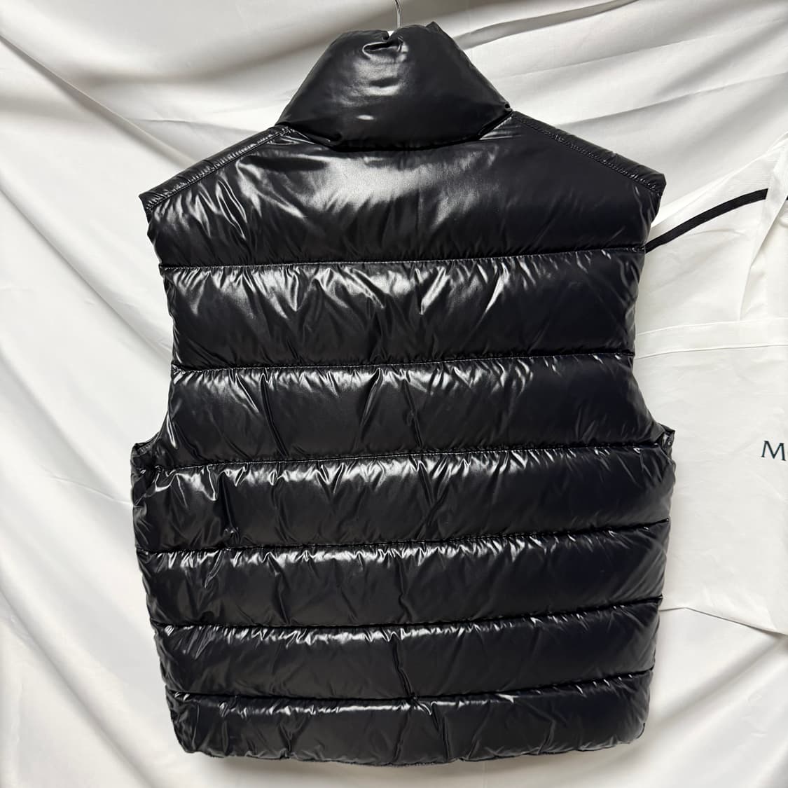[S+급/1] 몽클레어 tibb 티브 조끼패딩 블랙 상품이미지4