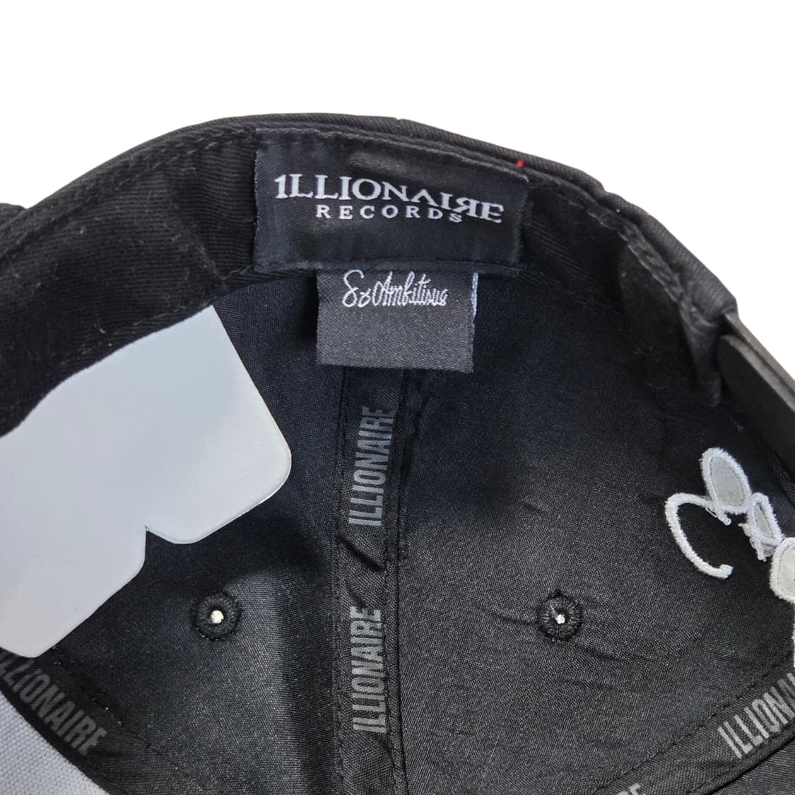 Illionaire Records 일리네어 레코즈 화이트 블랙 자수 스냅 상품이미지5