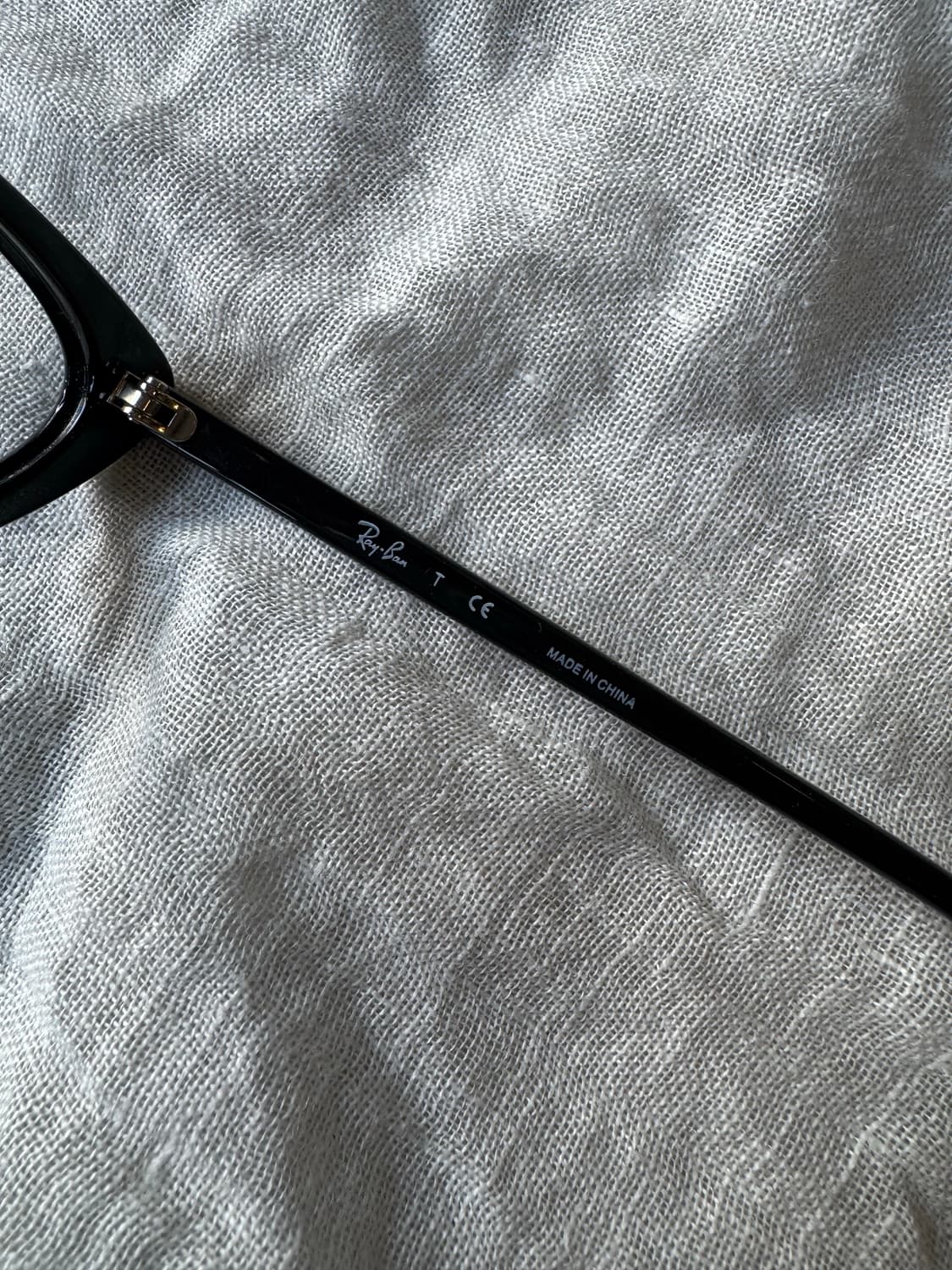 Ray-Ban 레이밴 RB7188 2000 (Cat-eye frame) 상품이미지4