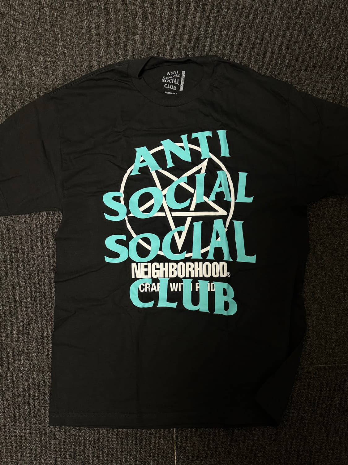 [L] 안티 소셜 소셜 클럽 x 네이버후드 필스 퓨리 티셔츠 블랙 상품이미지1