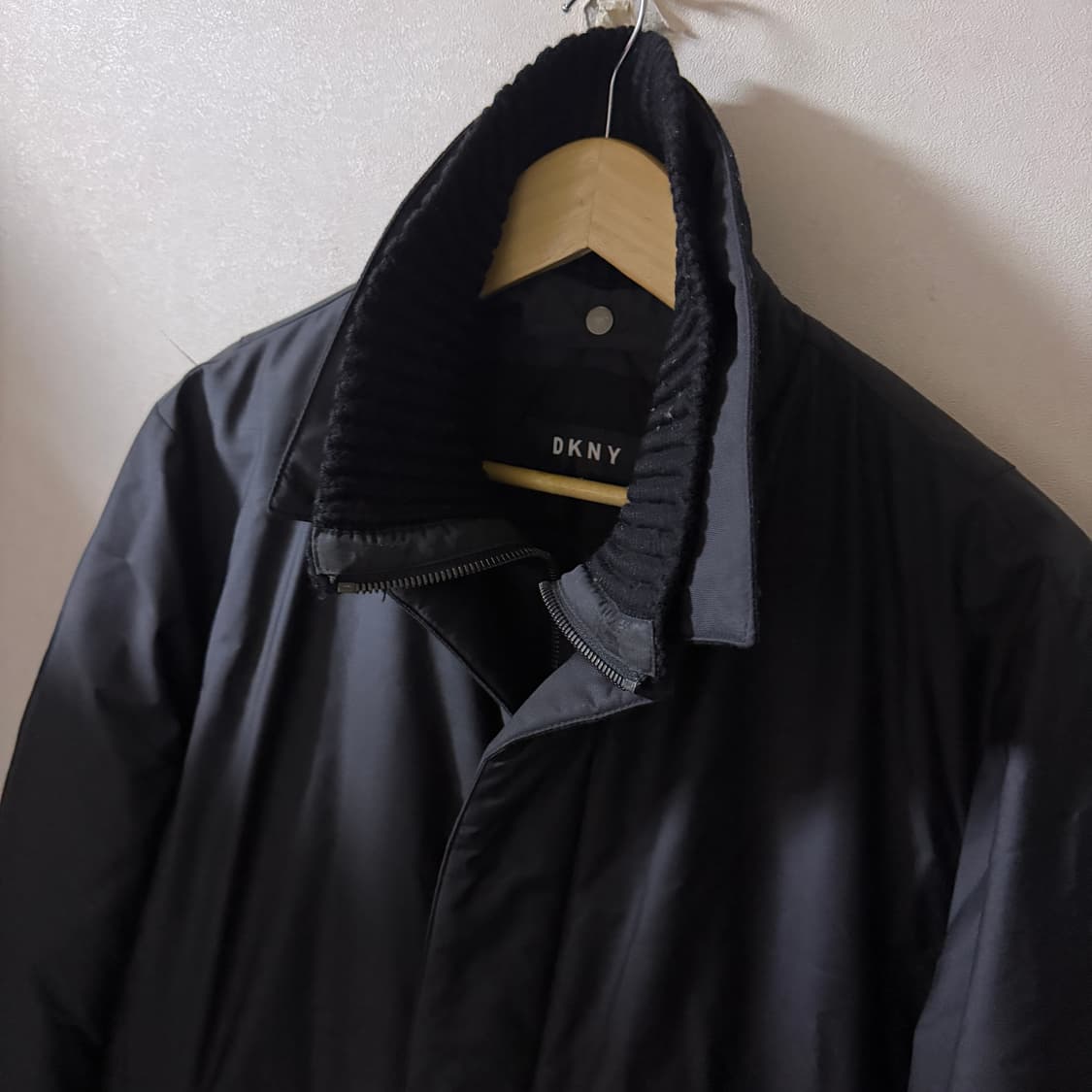 DKNY 남성 거위털 다운패딩 코트 M (남성 100정도) 상품이미지2