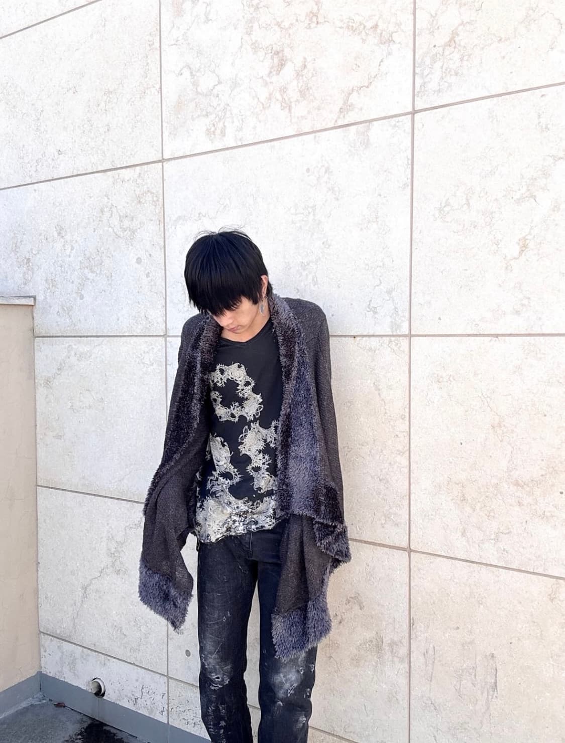 디테일 언발란스 블랙 가디건 상품이미지1