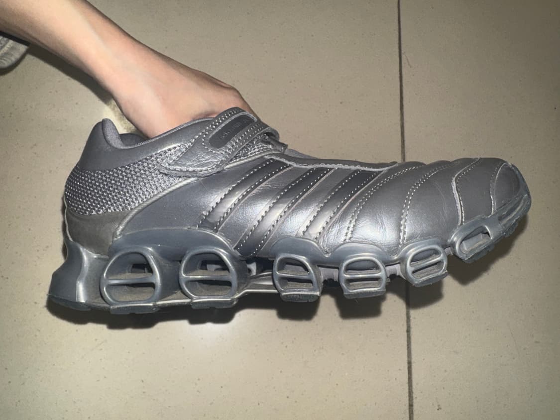 아디다스 x 타끄와 빈트 알리 메리제인 245 상품이미지1