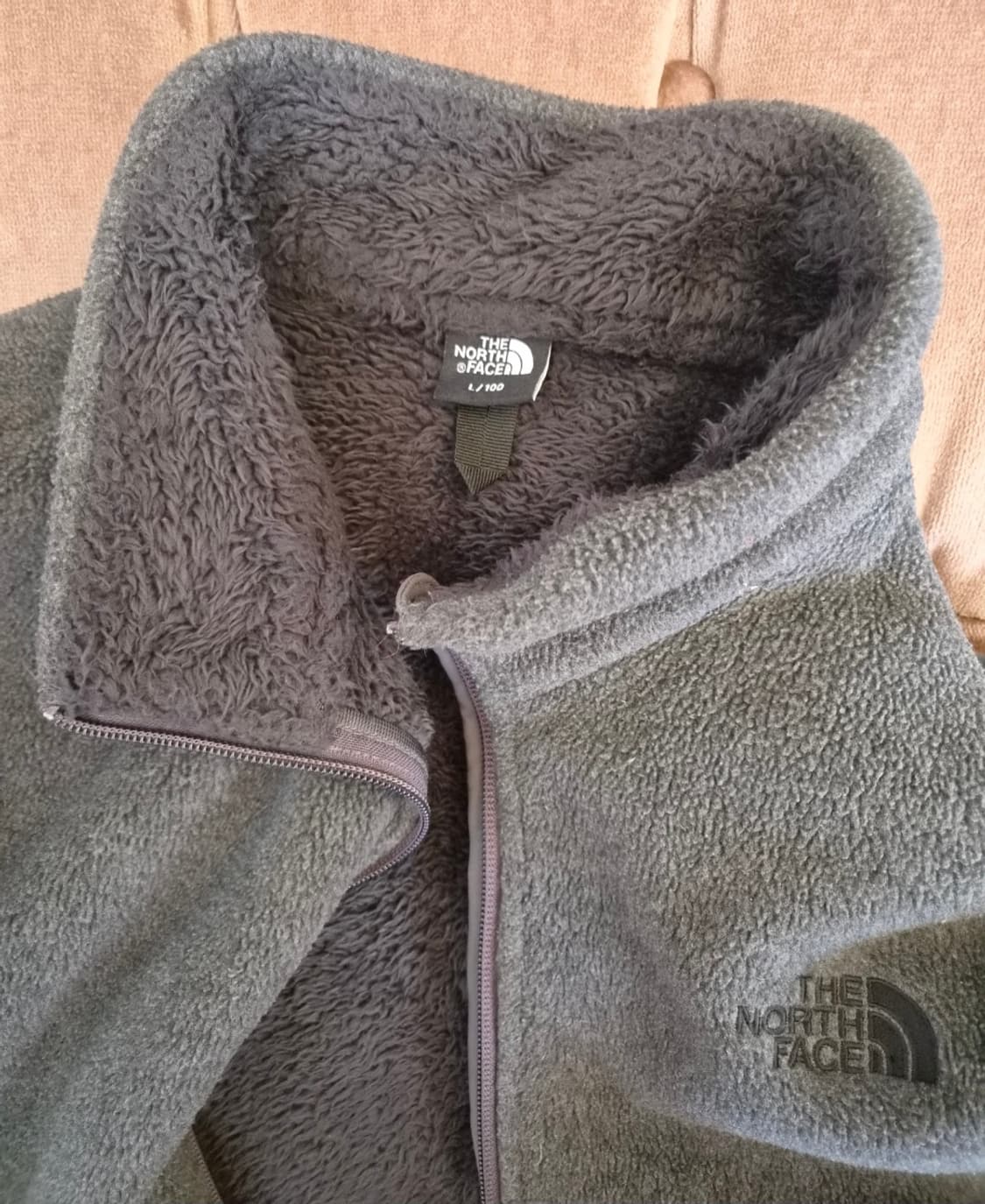 노스페이스 남성 차콜후리스점퍼 상품이미지4