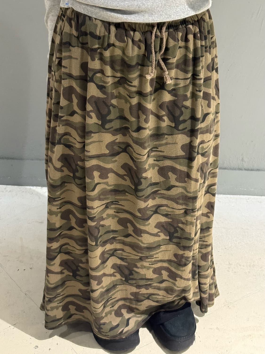 y2k camo pattern long skirt 상품이미지3