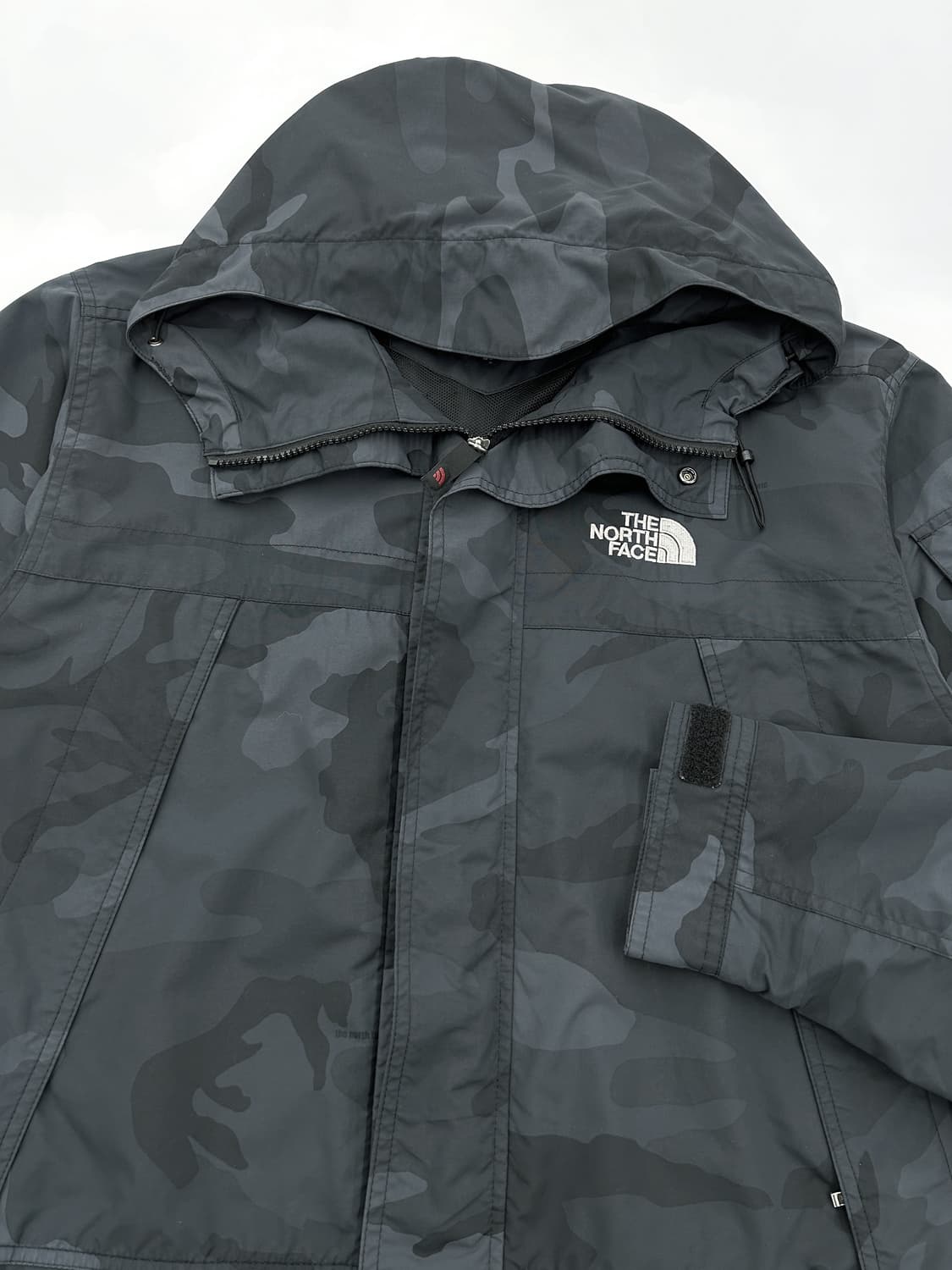 The North Face 카모플라주 고어텍스 후드 자켓 상품이미지4