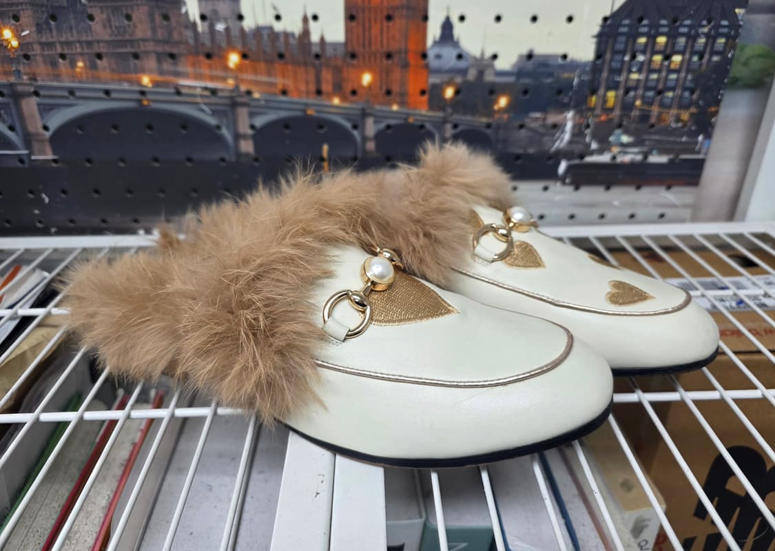 어그 여성 겨울슬리퍼 뮬슬리퍼 235~240 퍼 뮬로퍼 HD24 상품이미지3