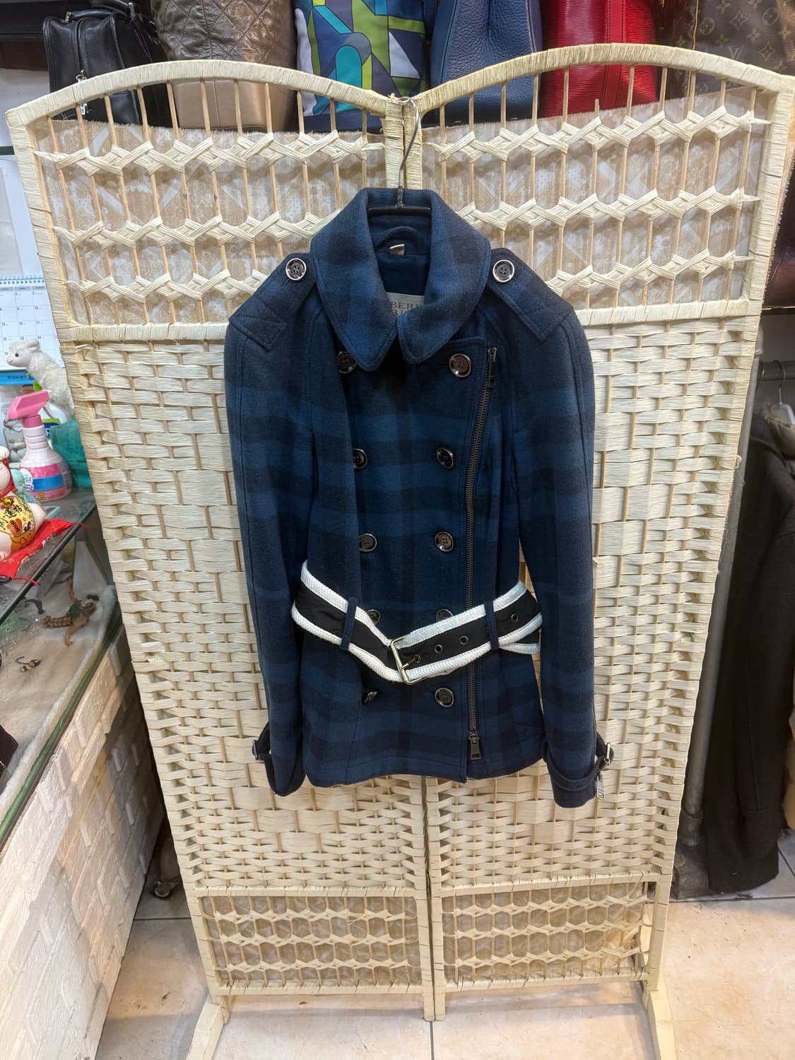 55 정품 버버리 체크 코트 팝니다 상품이미지1