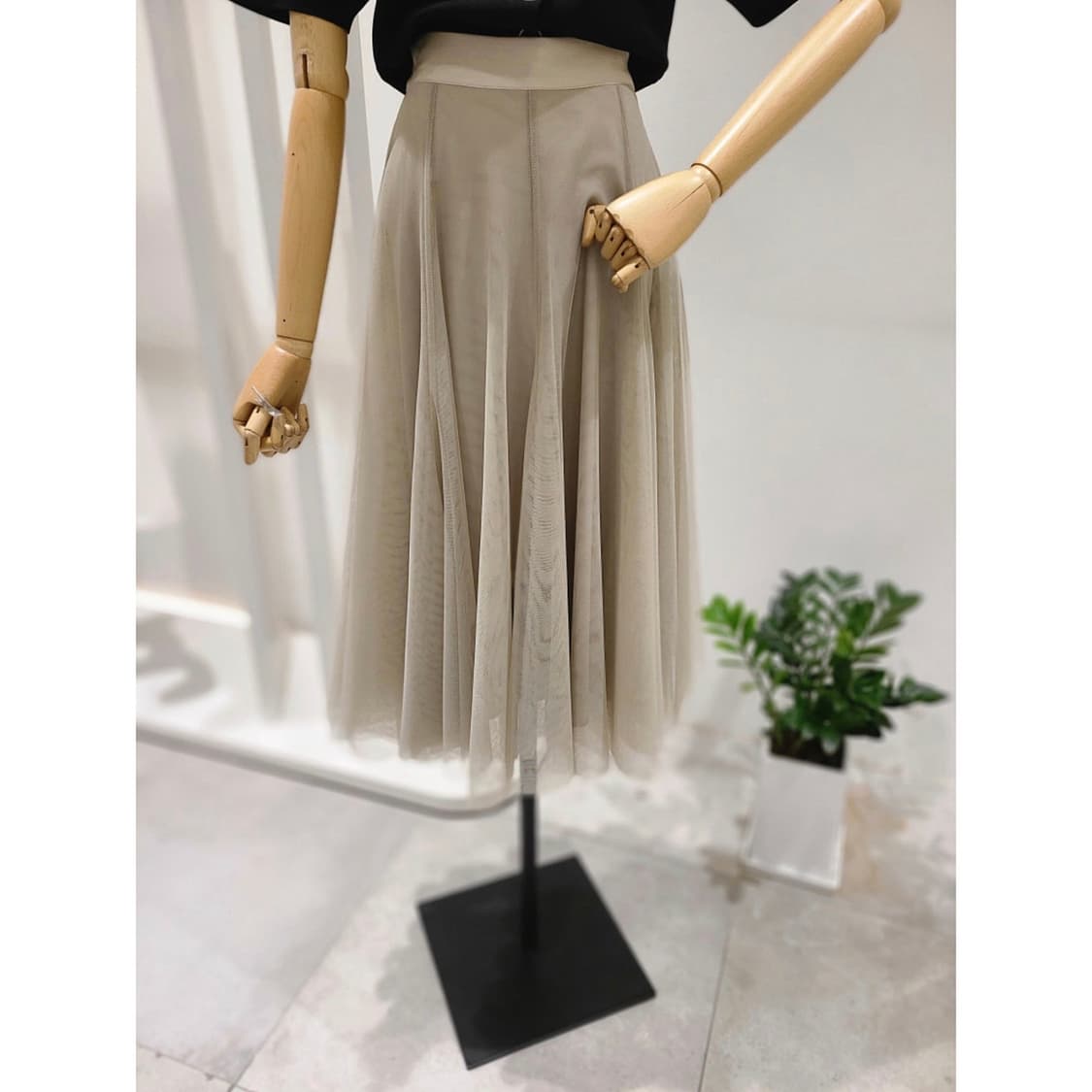 잇미샤 23 플레어 샤 스커트 상품이미지1