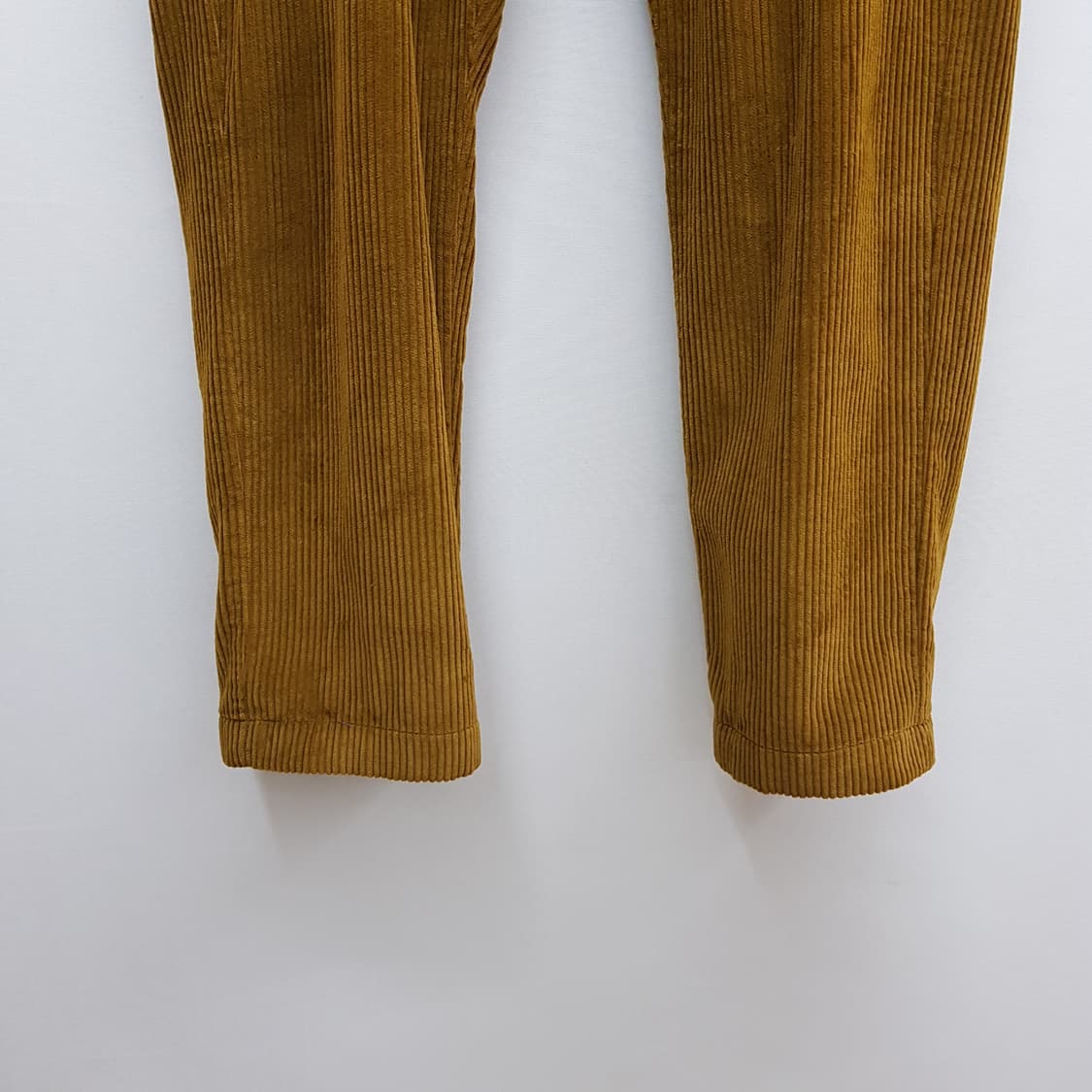 바레나 베네치아 2021 코듀로이 세미배기핏 밴딩 팬츠 82-96사이즈 상품이미지3