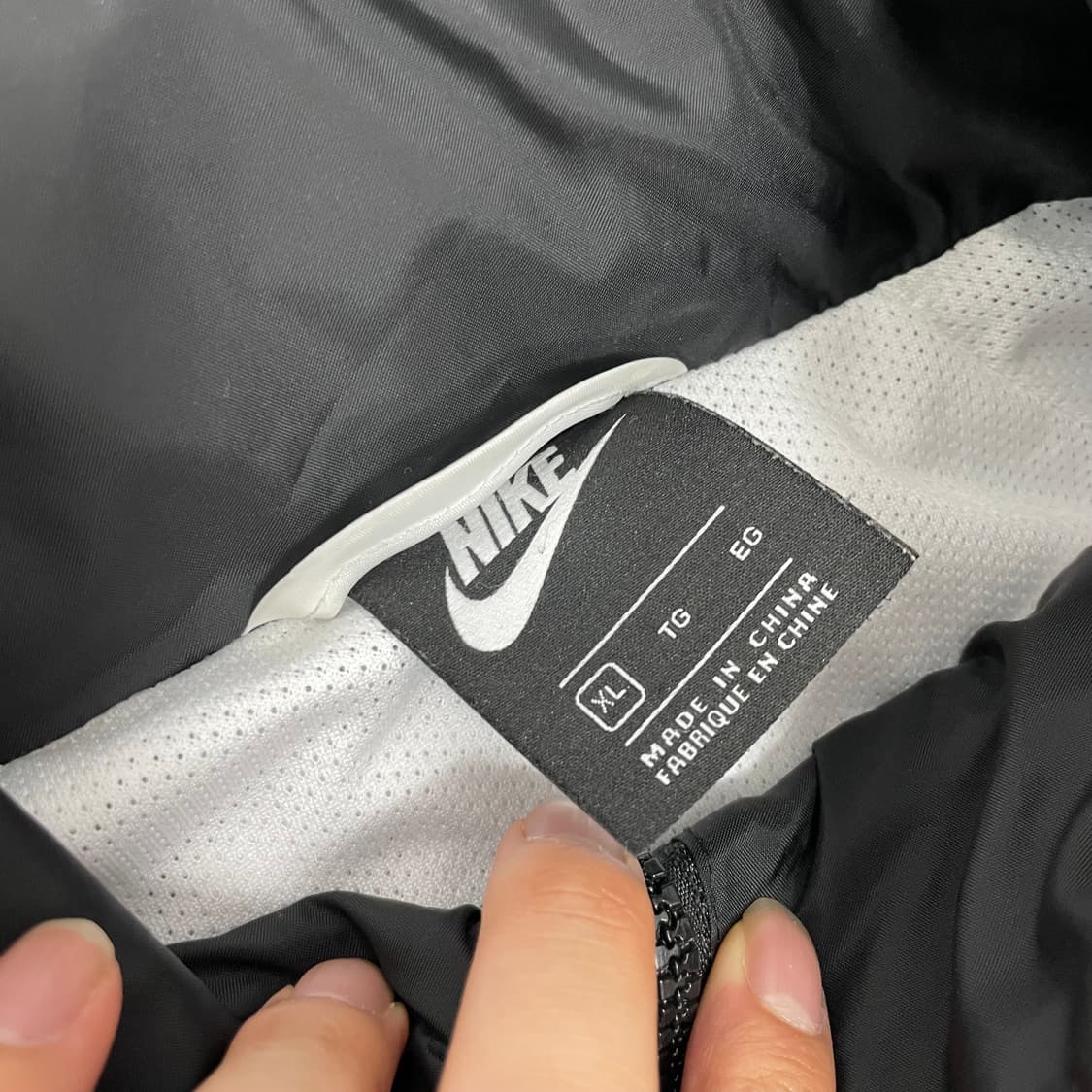 나이키 빅스우시 오레오 배색 윈드러너 바람막이 자켓 상품이미지5