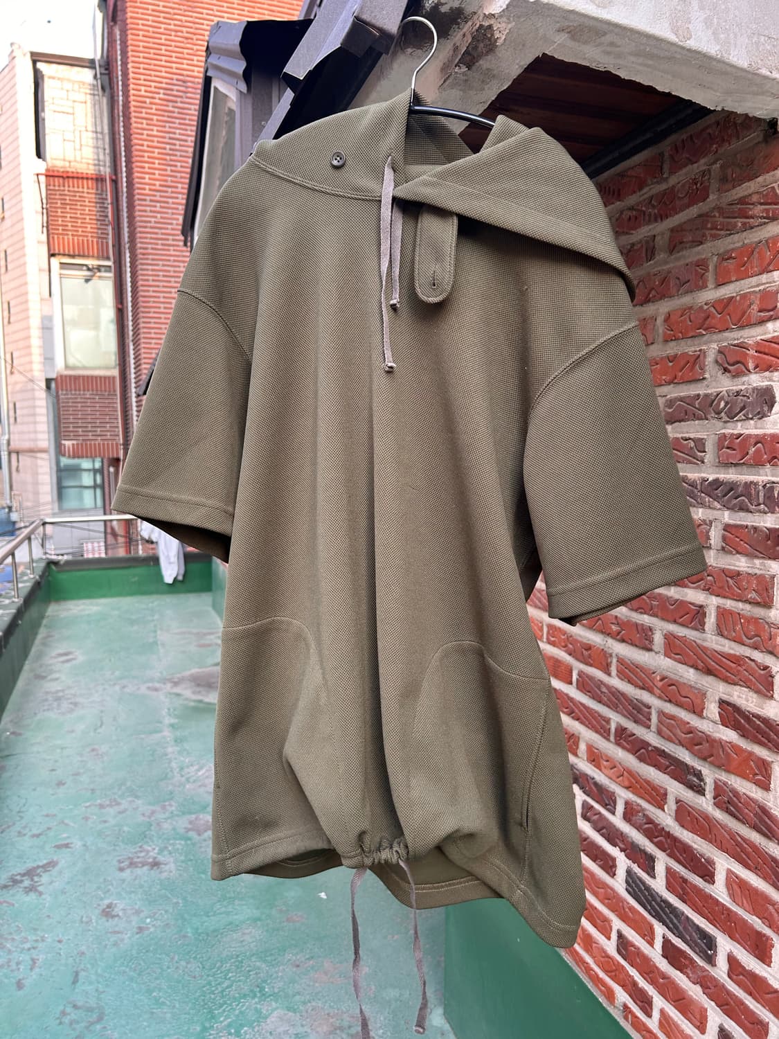 엔지니어드가먼츠 반팔 후드 상품이미지1