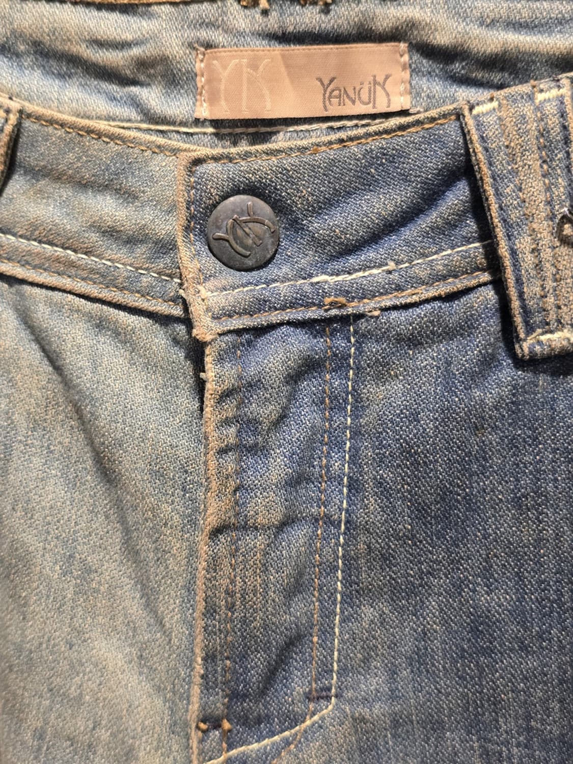 Yanuk Distressed Bootcut Denim Pants 상품이미지2