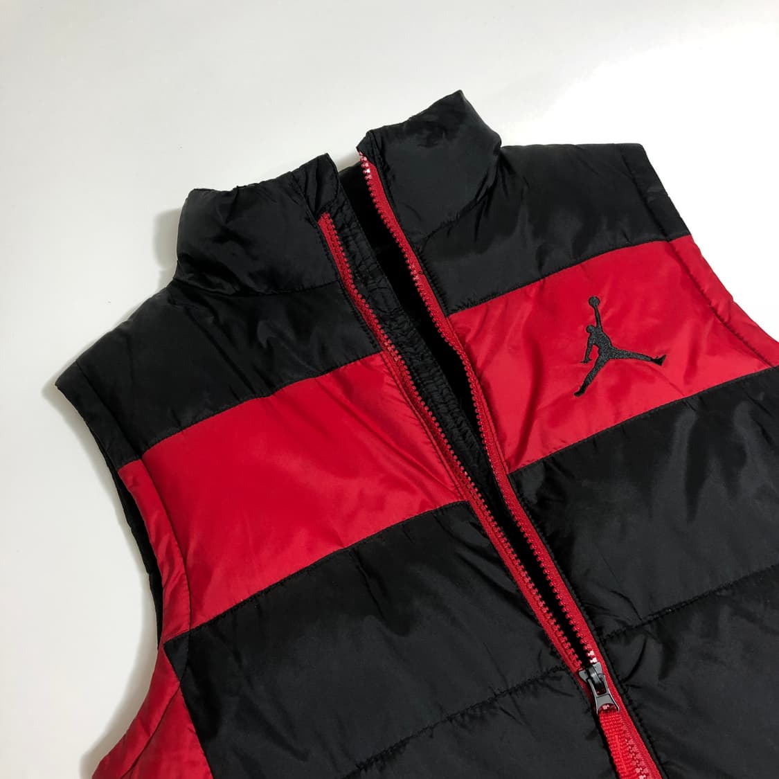 조던 패딩조끼 xs 상품이미지3