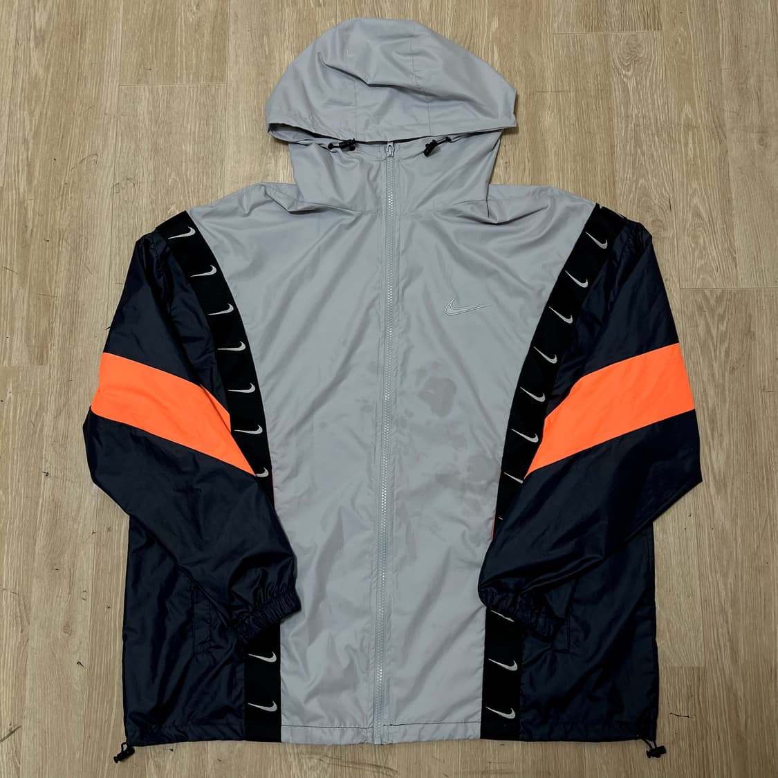 나이키 올드스쿨 빅스우시 라인 바람막이 자켓 XL/105  상품이미지1