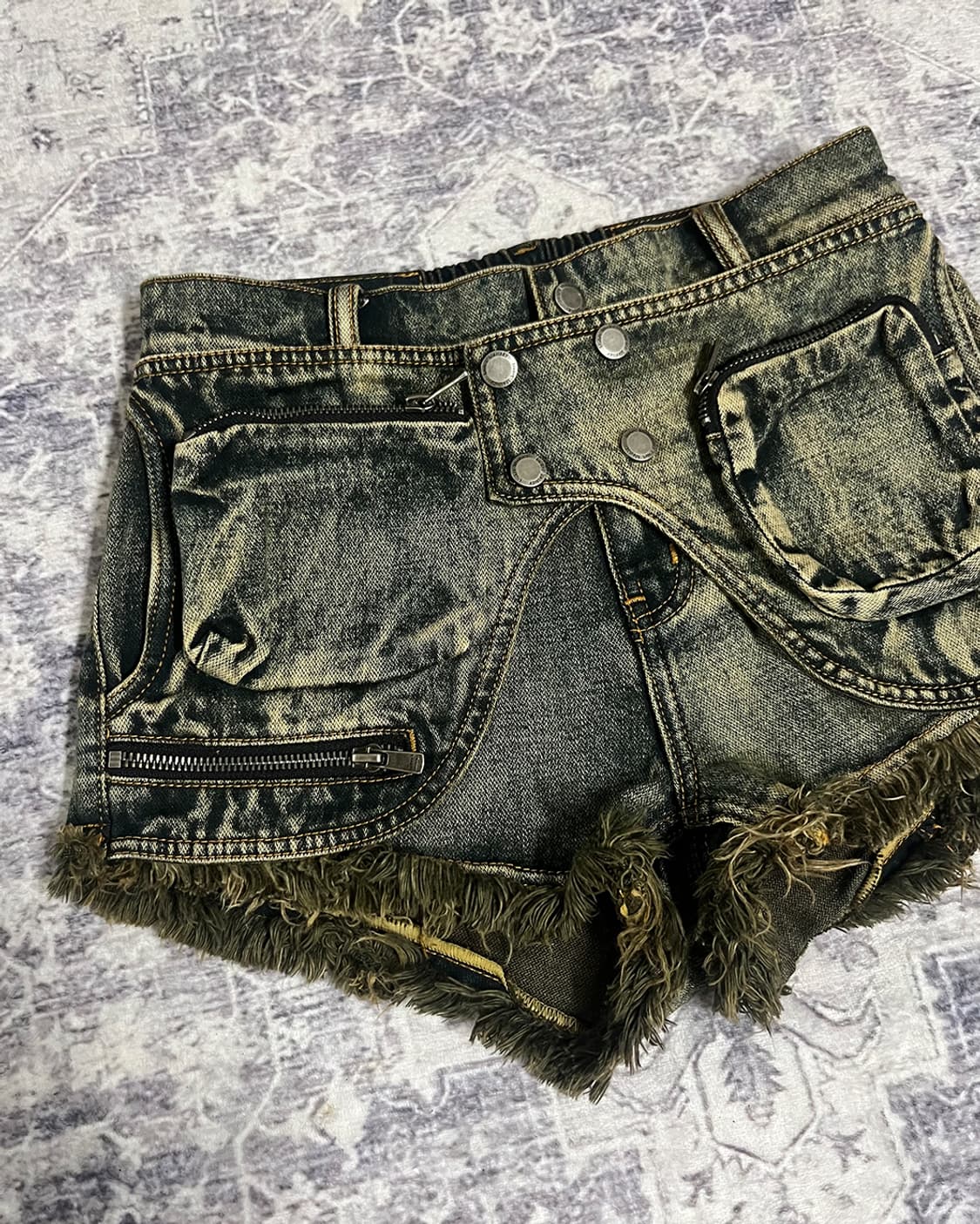 Grunge Zip Pocket Denim Shorts 상품이미지4