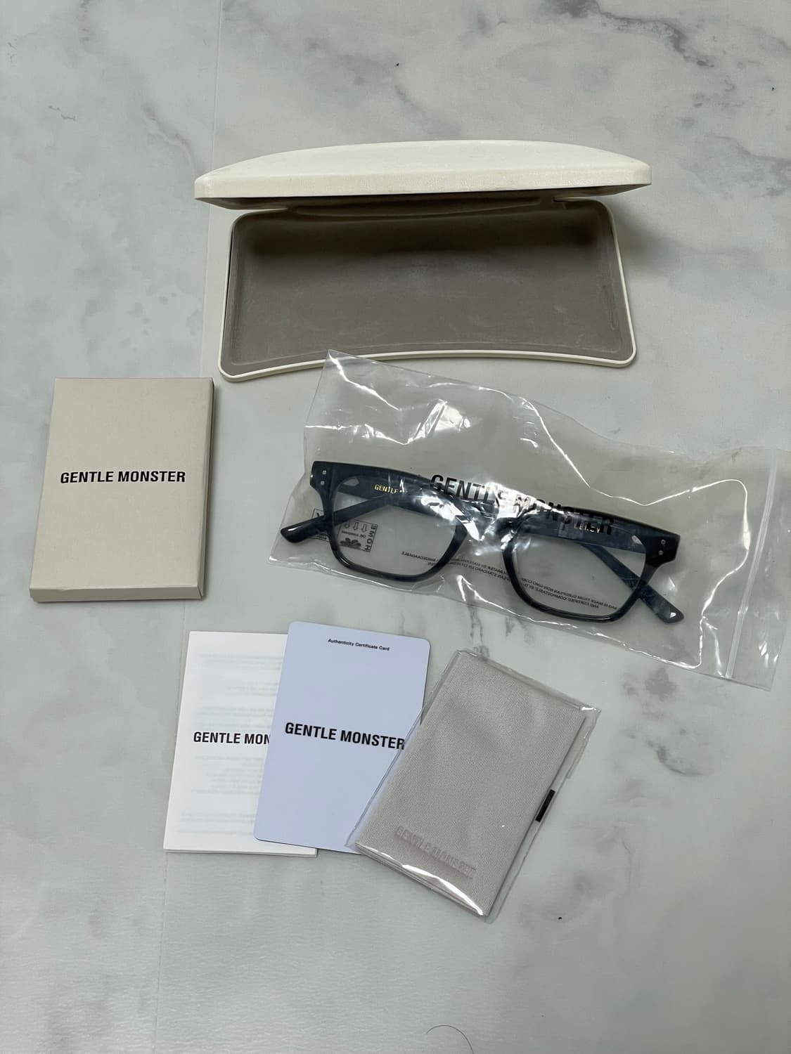 젠틀몬스터 르로이 01  상품이미지4