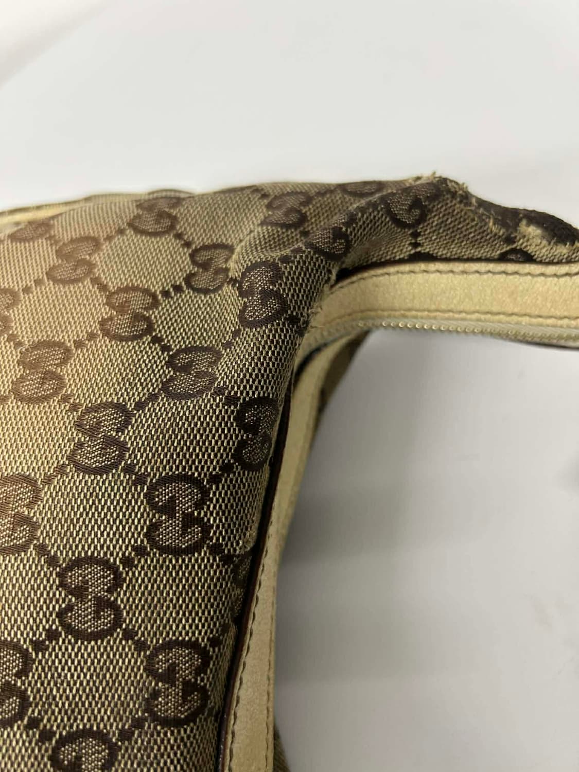 구찌 GG수프림 캔버스 가죽 트림 호보 숄더백 토트백 상품이미지8