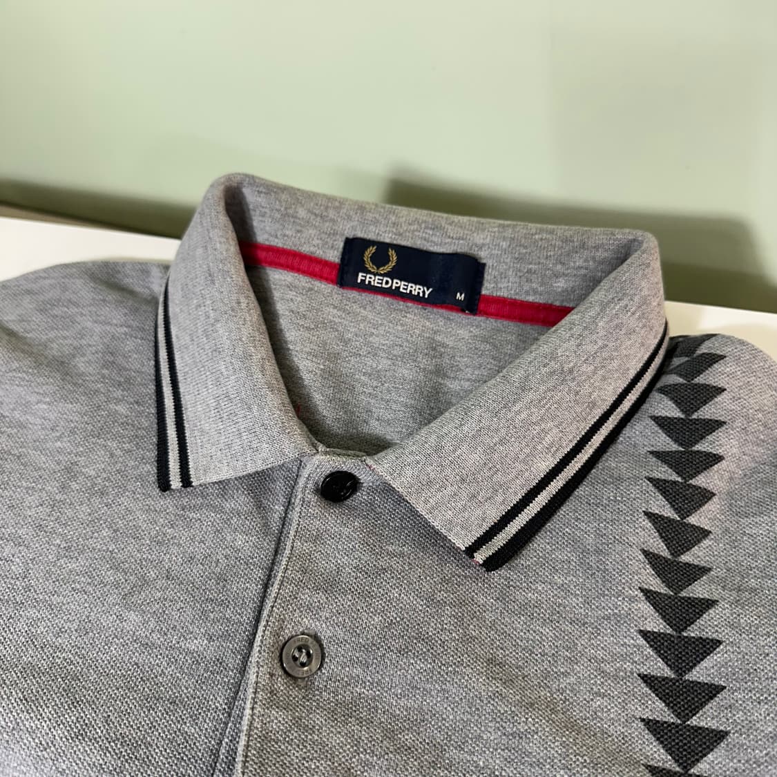 우먼M 프레디프레 그레이 깃털로고 PK 반팔카라티 상품이미지4