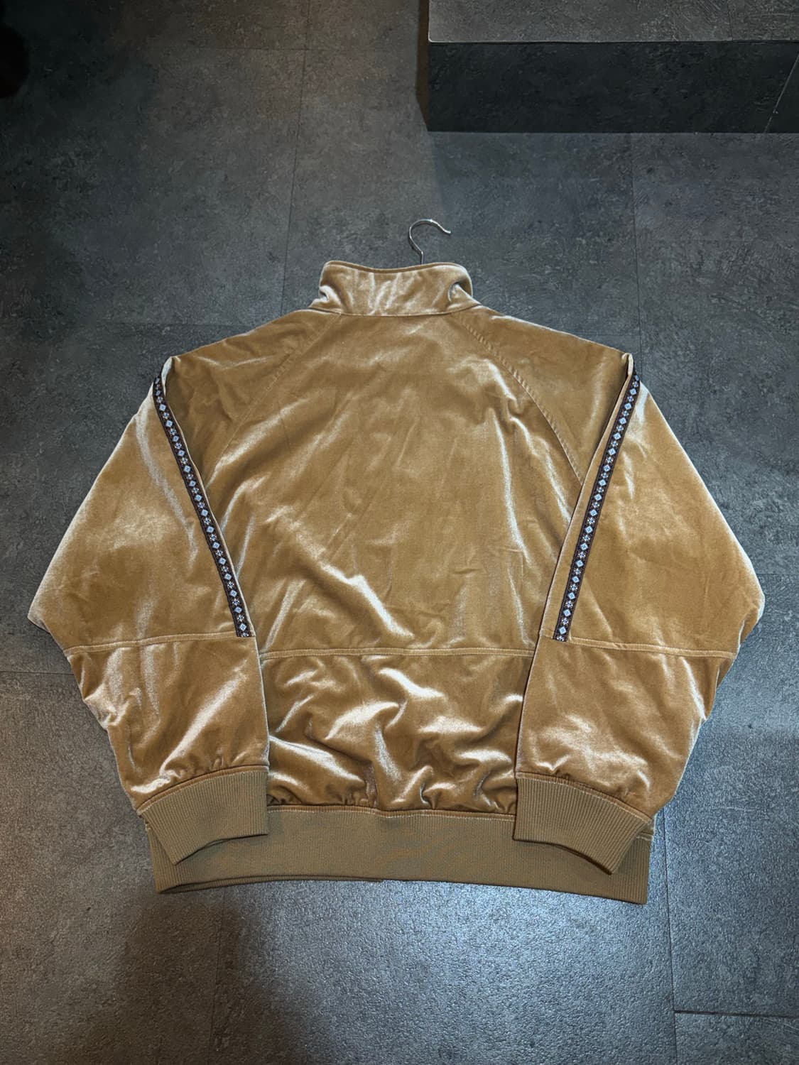 브라운브레스 벨루어자켓 집업 L사이즈 상품이미지3